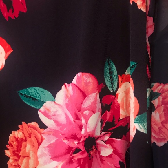 Jessica Howard Navy Floral Dress … perfect for a summer wedding - Picture 4 of 6